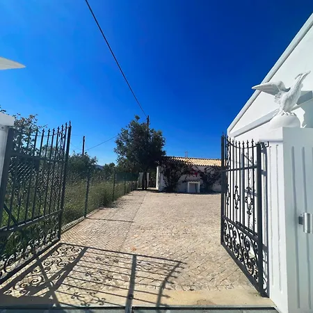 Falk - Fuzeta Villa *